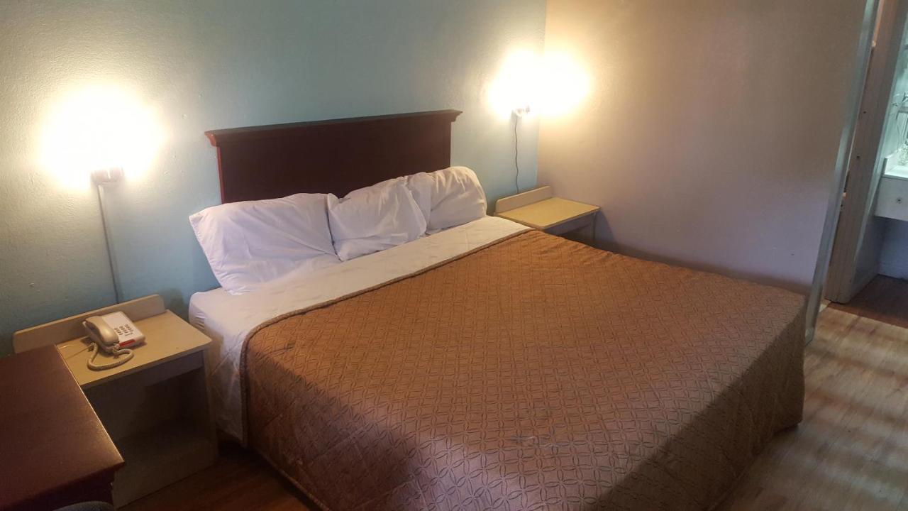 Rodeway Inn 존즈버러 외부 사진